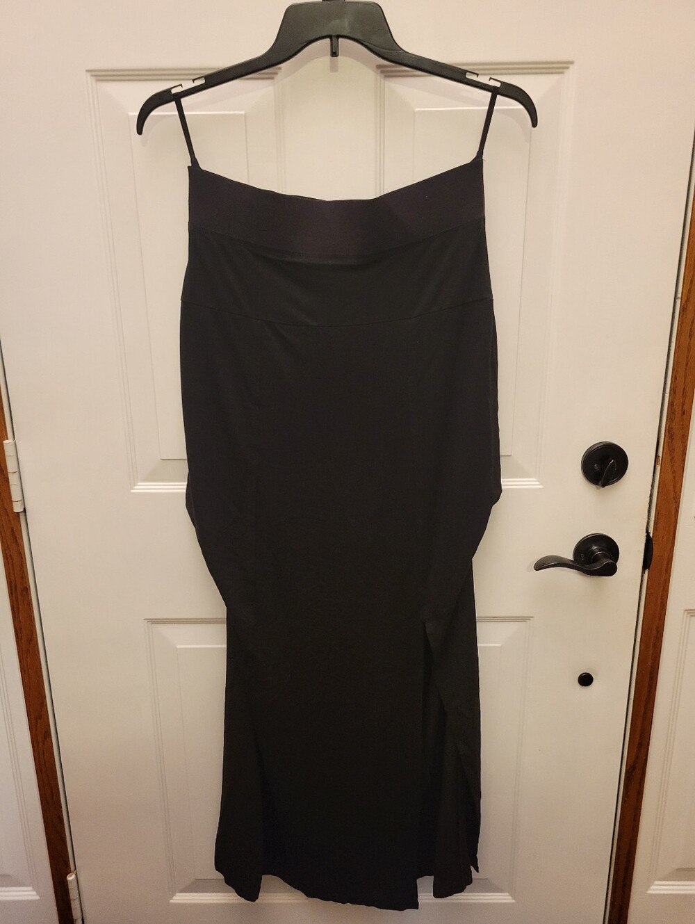 Whitehouse Blackmarket Black Women's Maxi Skirt - Classic Black Skirt